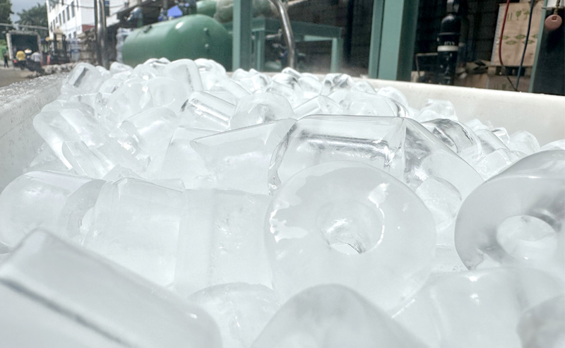 tube of ice Tube Ice